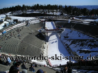 ...ins Stadion